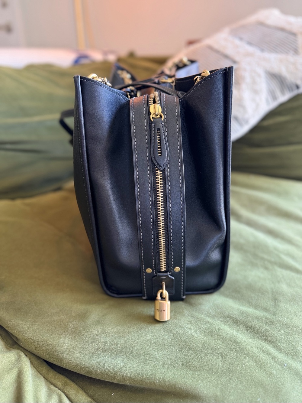Coach Rogue Bag 40 - Picture 7 of 11